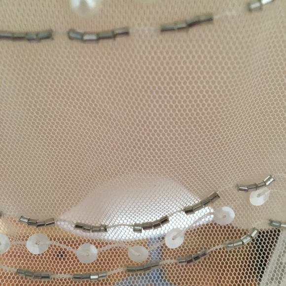 Forever 21 Sequined Top - Picture 5 of 5